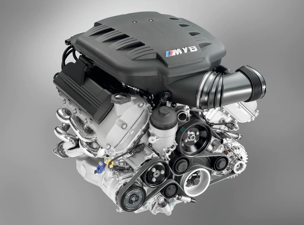 BMW-M3-S65-Engine_1024x1024